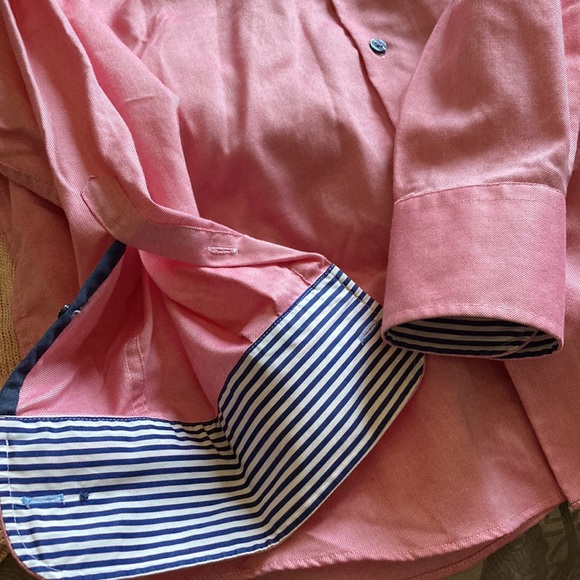 Long sleeved button down shirt, Size Medium - Picture 6 of 10